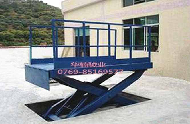 為什么升降平臺的液壓系統(tǒng)保養(yǎng)很重要？